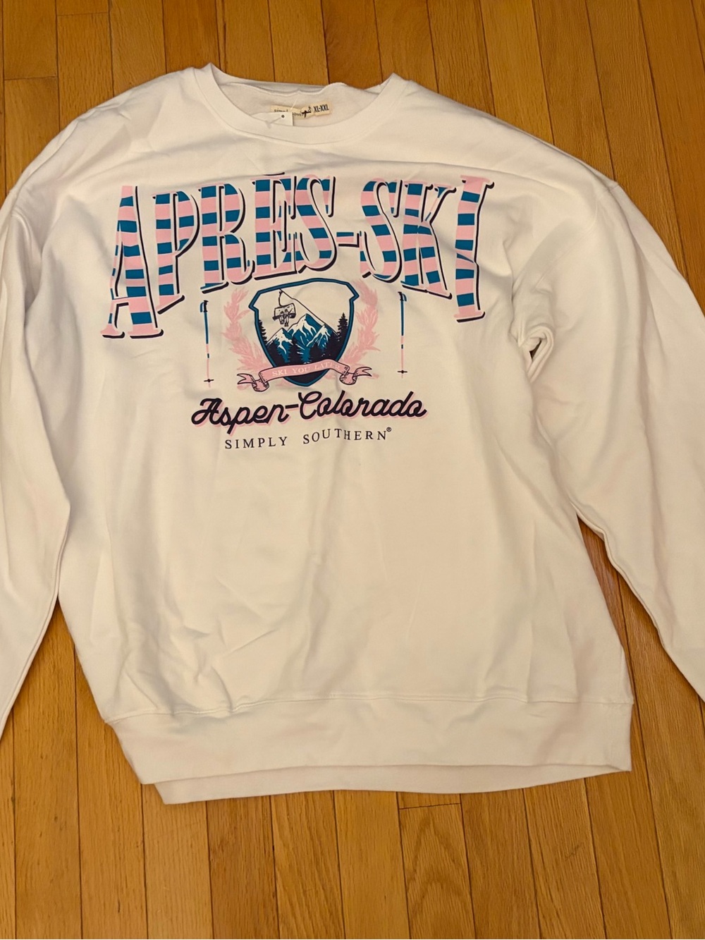 Simply Southern womens Apres-Ski Aspen Colorado' White Crewneck Sweatshirt